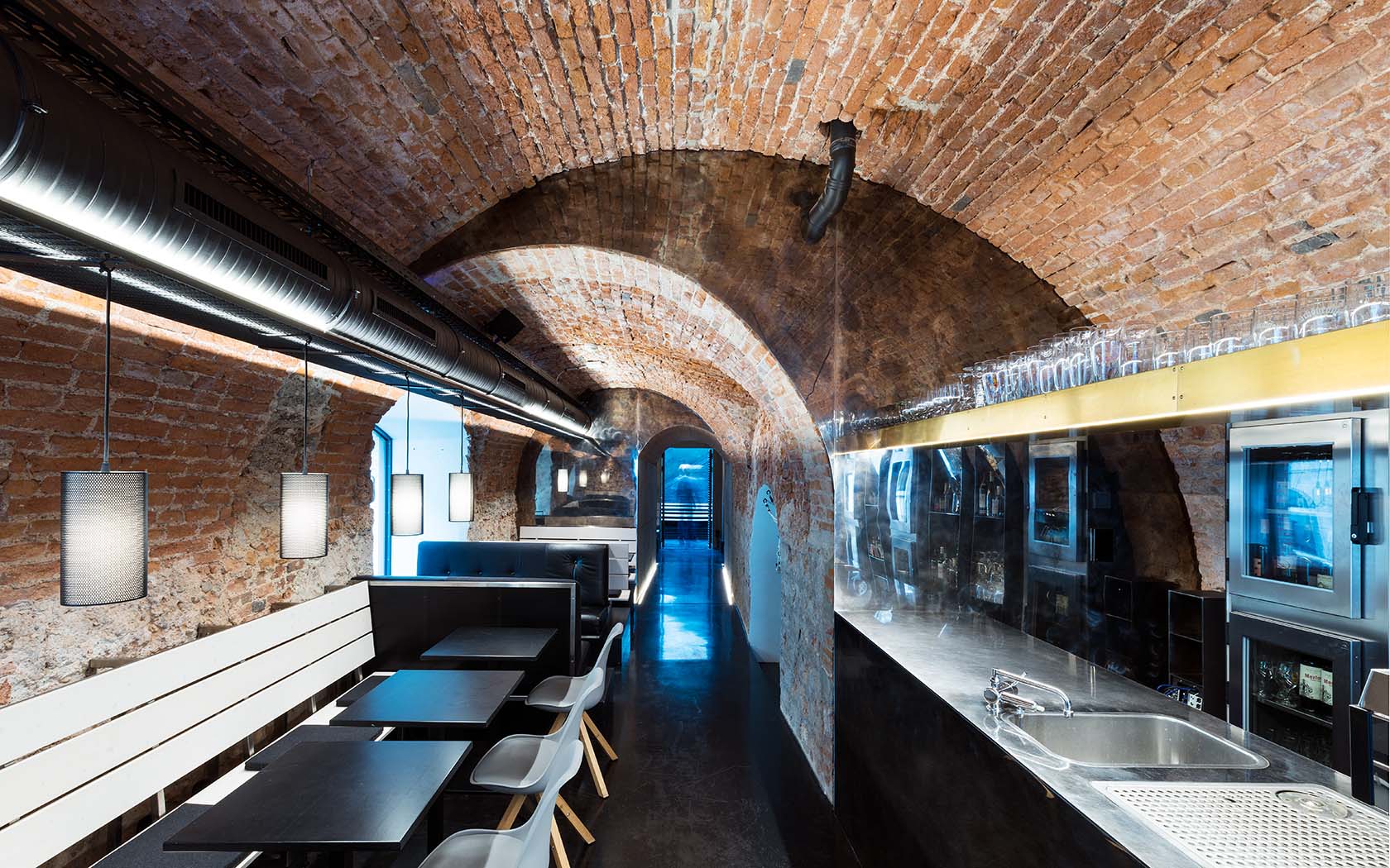 08 Bar Karl by studio lot.jpg